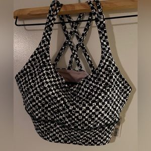 Lululemon Sports Bra size 6, black and white checked.